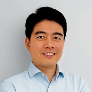 Peter Li ’02. Link to his story